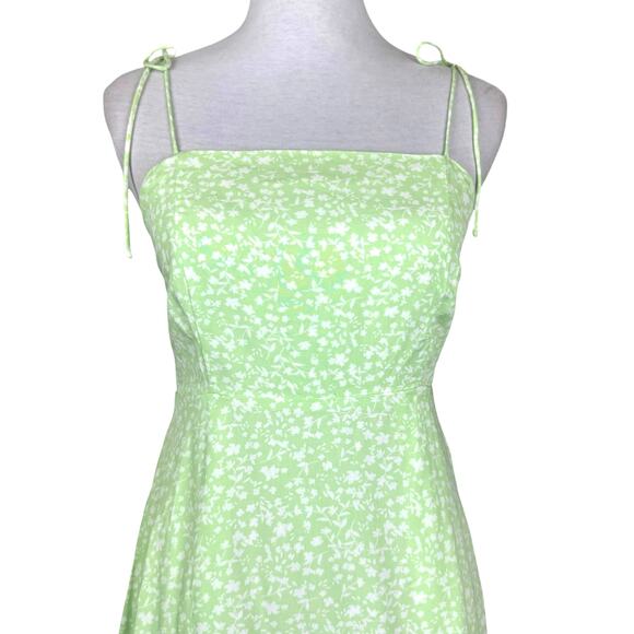 Old Navy NWT Petite Bright Green Floral Tie Strap Fit & Flare Mini Dress - Picture 5 of 13